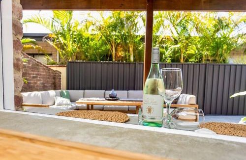 Emerald Beach Apartment | Emerald Break- The Perfect Coastal Escape