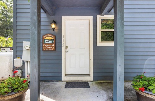 La Follette House | EMERALD COVE