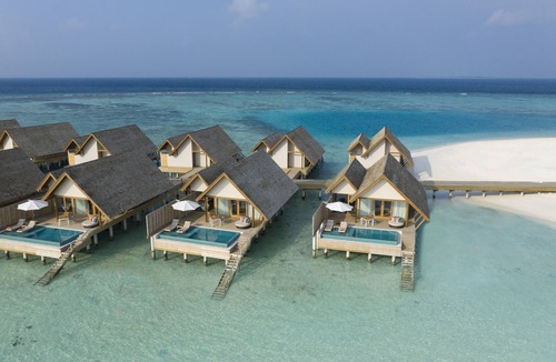 Raa Atoll Resort | Emerald Faarufushi Resort & Spa
