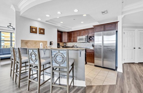 Destin Condo | Emerald Grande Corner 😎 Unit 505 ⛵️⛵️Beach Serv Incl ⛱️⛱️ EV Chargers 🐠🐬🦀