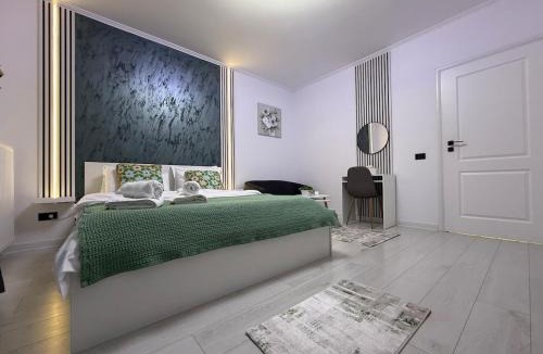 Militari Apartment | Emerald Heaven Studio 2