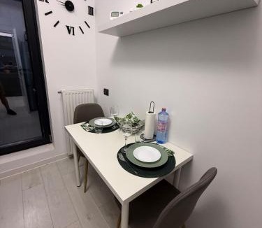Militari Apartment | Emerald Heaven Studio 2