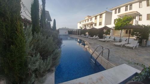 Tersefanou Apartment | Emerald Heights