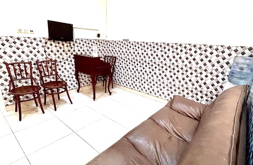 Binong House | Emerald Inn Karawaci