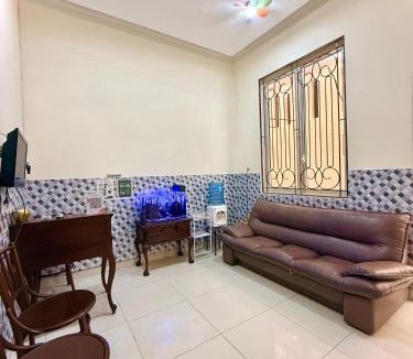 Binong Hotel | Emerald Inn Karawaci