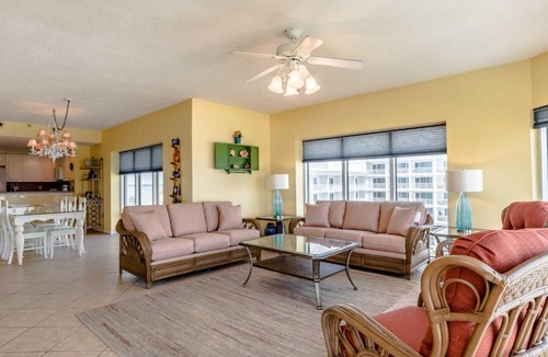 Pensacola Beach Apartment | Emerald Isle #401