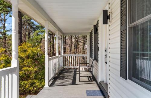 Long Pond House | Emerald Lakes Poconos Retreat Game Room, Firepit & Sleeps 10