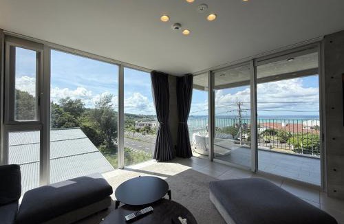 Nakadomari Villa | Emerald Ocean Villa
