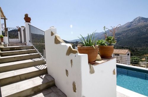 Jimera de Libar House | Emerald pool, private terrace, magnificent views. House Recentar.