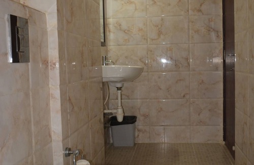 5th Block Hotel | Emerald Suites by Kallate