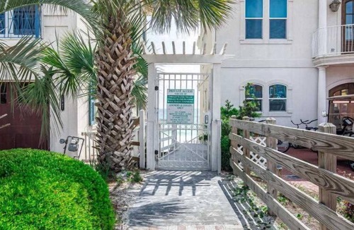 Frangista Beach Condo | Emerald Waters 302 2 Bedroom | 2 Bath | Sleeps Max 8 | Pet Friendly