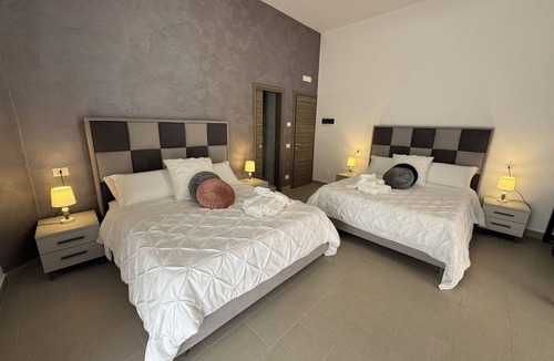 Siderno Marina Bed & Breakfast | Emerella Luxury Suites-Siderno Lungomare