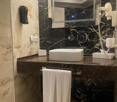 Izmit Hotel | EmexOtel Kocaeli
