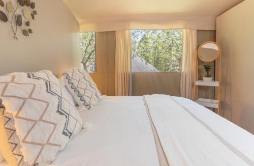 Hoedspruit Cabin | Emhosheni River Lodge
