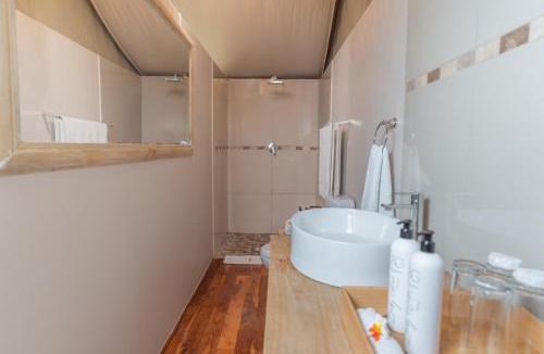 Hoedspruit Cabin | Emhosheni River Lodge