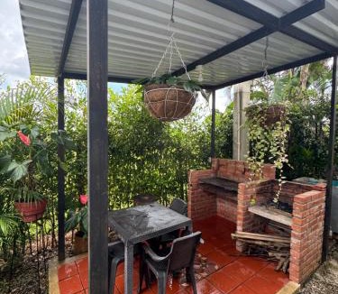 Acacias House | Emi House