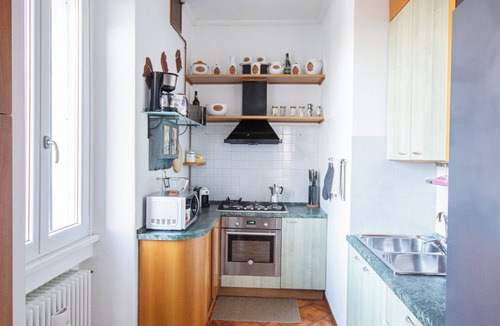 Lezzeno Apartment | Emi s House