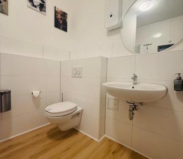 Baumberg Apartment | Emilbnb in der Monheimer Straße