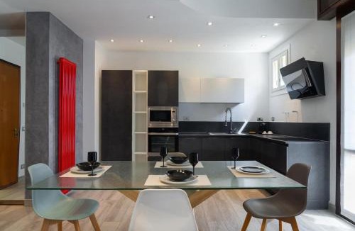 San Faustino-Madonnina-Quattroville Apartment | Emilia Suite Space