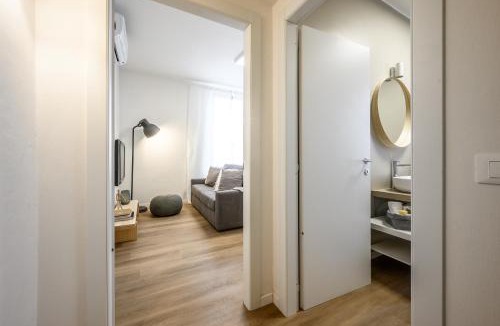 Crocetta-San Lazzaro-Modena Est Apartment | Emilia Suite Young