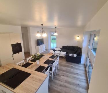 Geeste House | Emily