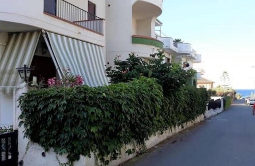 Recanati Apartment | Emily Home