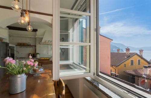 Torno Apartment | Emily s Holiday Home