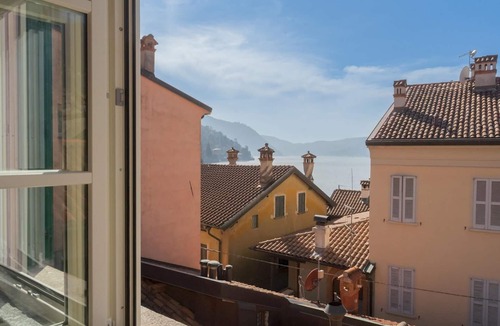 Torno Apartment | Emily s Holiday Home