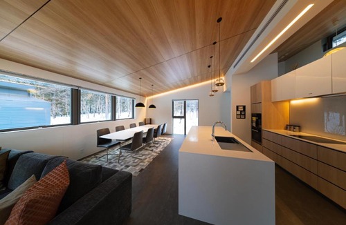 Iimori Ski Chalet | Eminence