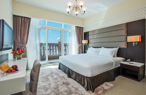 Trade Center Apartment | Emirates Grand Hotel