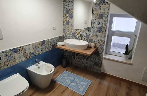 Cabras Apartment | Emma House