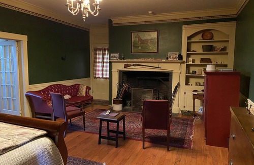 Springfield Bed & Breakfast | Emma's Bed and Breakfast