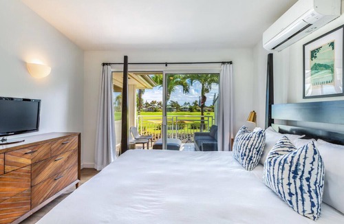 Princeville Condo | Emmalani Court 322 - Golf Course & Ocean Views w/AC.