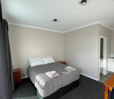 Kumara Hotel | Empire Cafe & Accommodation