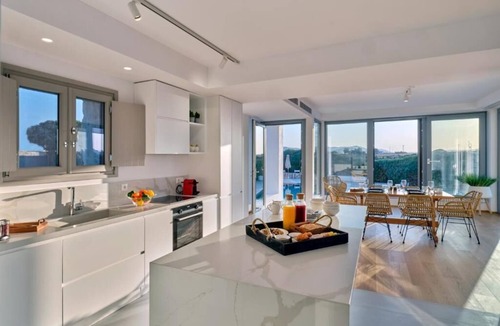 Paros Villa | Empire Luxury Villas
