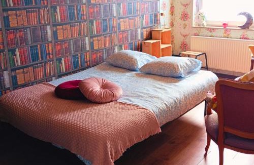 Lobbes Bed & Breakfast | Emporium