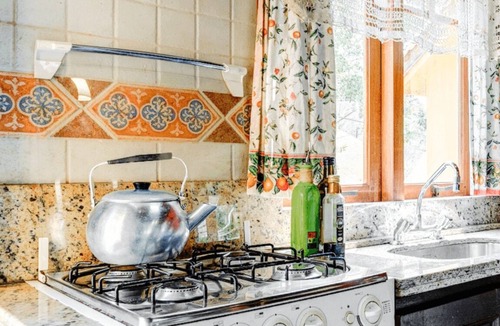 Santo Amaro da Imperatriz House | Empress Mansion: Hot Springs and Nature.