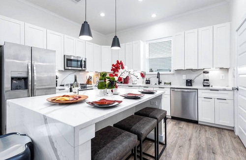 OST - South Union House | Empress Whimsical Retreat
