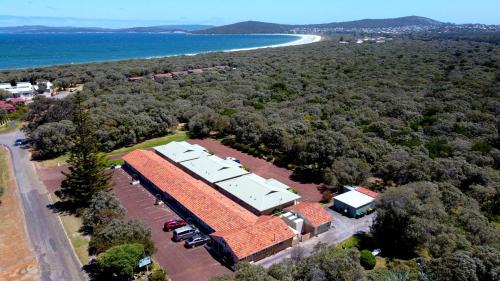 Emu Point Hotel | Emu Point Motel