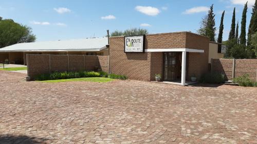 Beaufort West Apartment | En Route
