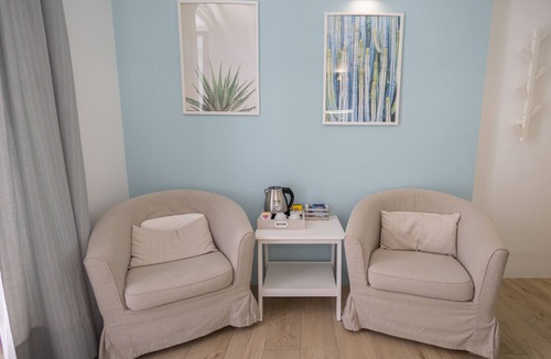 Old Town Apartment | En. suite, accommodation in the historic center of Cefalù