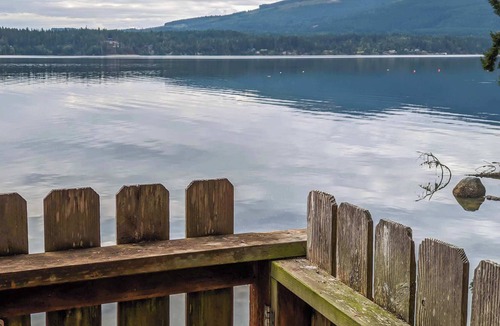 Sequim House | Enchanted Cove Where Forest Meets Sea, Hot Tub