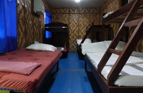Hinatuan Hotel | Enchanted River Rock Island Resort