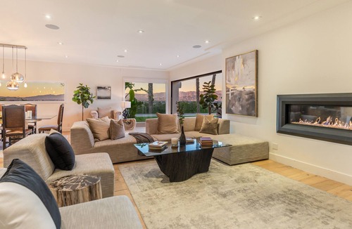 Studio City Villa | Enchanted Villa