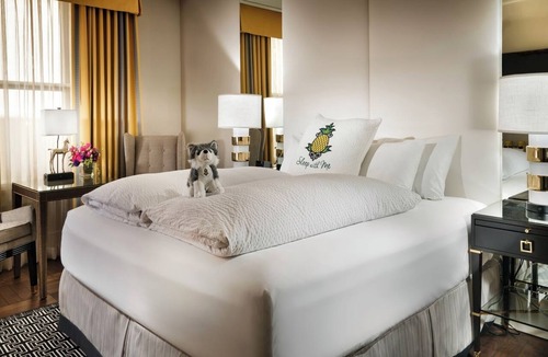 Theater District Hotel | Enchanting Celebrity King Suite, Relaxing Room, Amidst Union Square's Charm