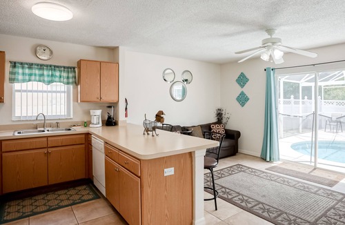 The Hamlets House | Enchanting dog-friendly home with pool, lanai, central AC, & washer/dryer