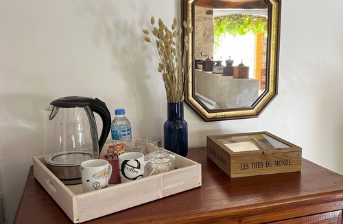 Sarrazac Bed & Breakfast | Enchanting B&B with jacuzzi in Cressensac-Sarrazac