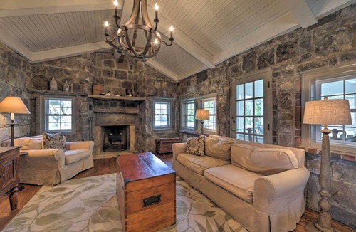 Monteagle Cottage | Enchanting Monteagle Retreat w/ Enclosed Patio!