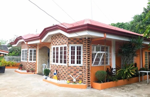 Olango Island House | Enchanting 2-bedroom house with AC in Olango Island