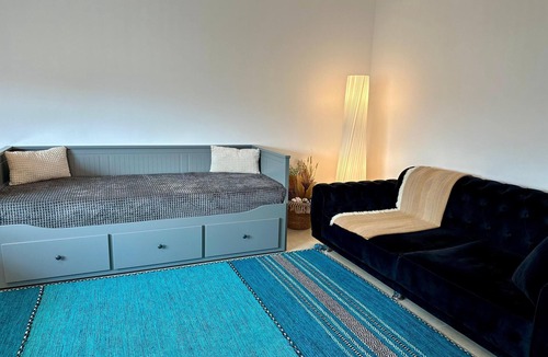 Tunari Apartment | Enchanting studio with AC in charming Otopeni - Tunari
